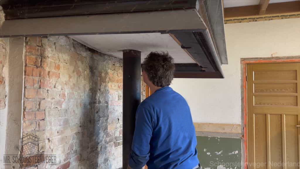 Schoorsteen reinigen Bussum rookkanaal Schoorsteen reinigen Bussum rookkanaal