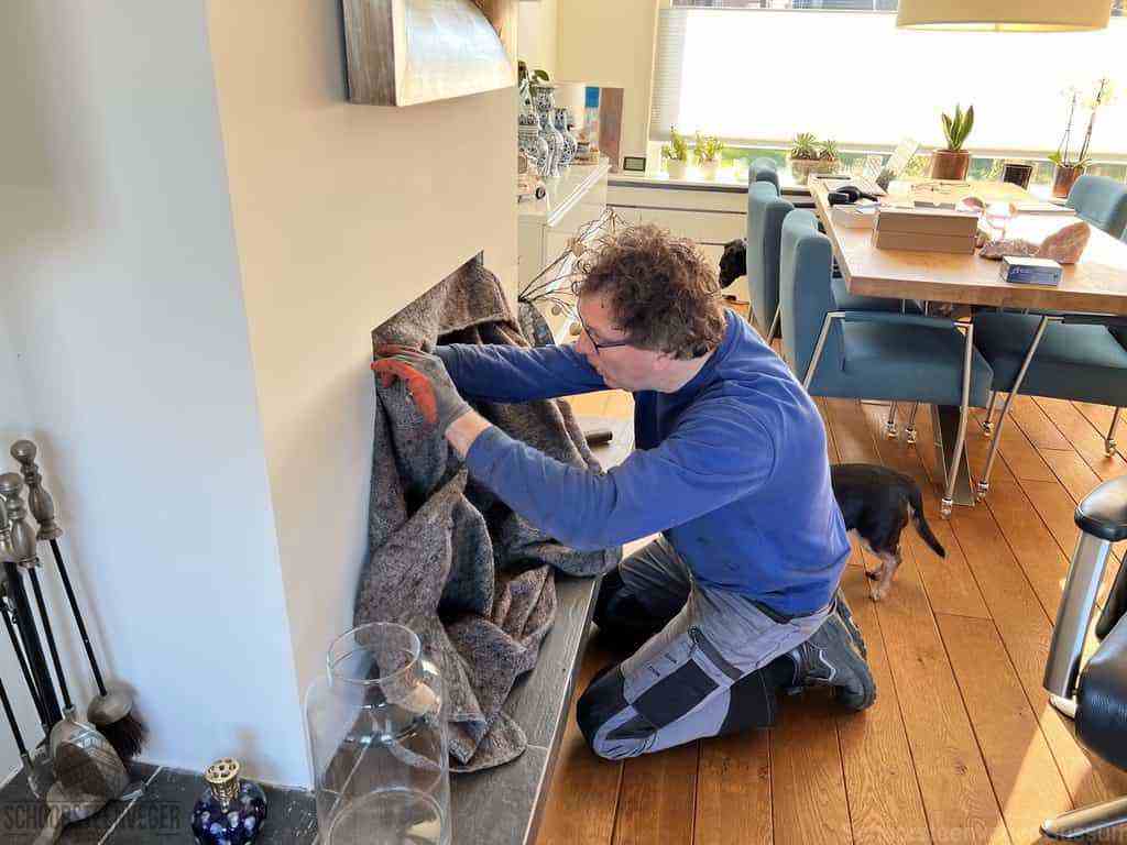Schouwveger Bussum kleed schoorsteenreiniger Schouwveger Bussum kleed schoorsteenreiniger